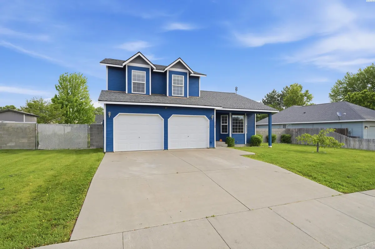 1708 W 24th Ave., Kennewick, WA 99337