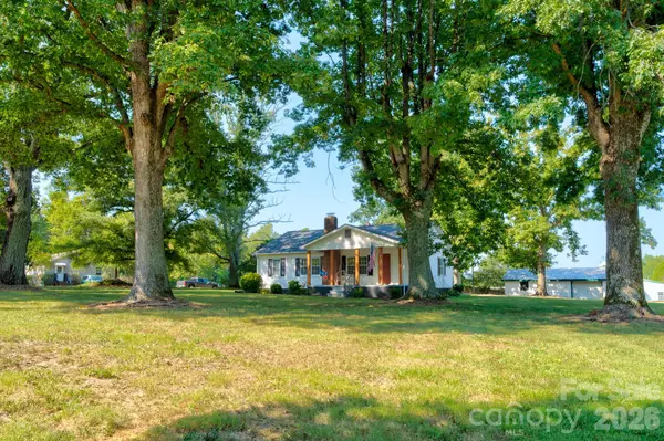 610 Helton RD, Cherryville, NC 28021