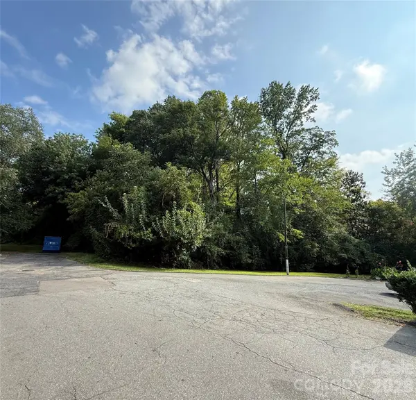 1320 Boone ST #16, Charlotte, NC 28216