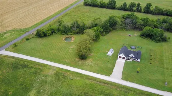 1003 SE 750TH RD RD, Windsor, MO 65360