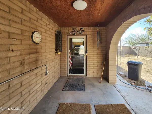 3155 SW Red Rooster LN, Deming, NM 88030