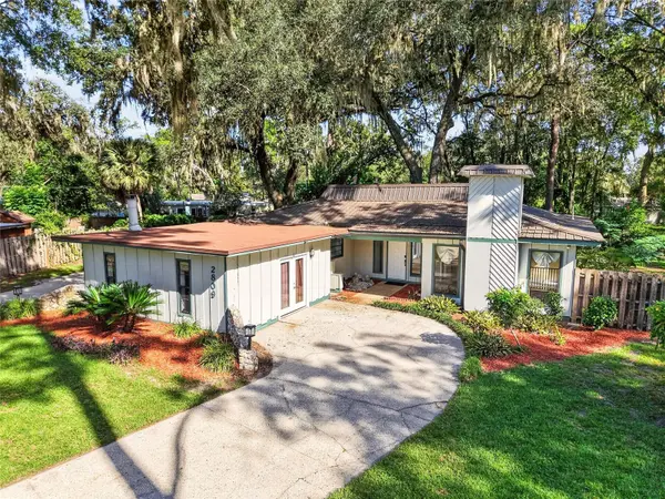 2809 NW 35TH PL, Gainesville, FL 32605