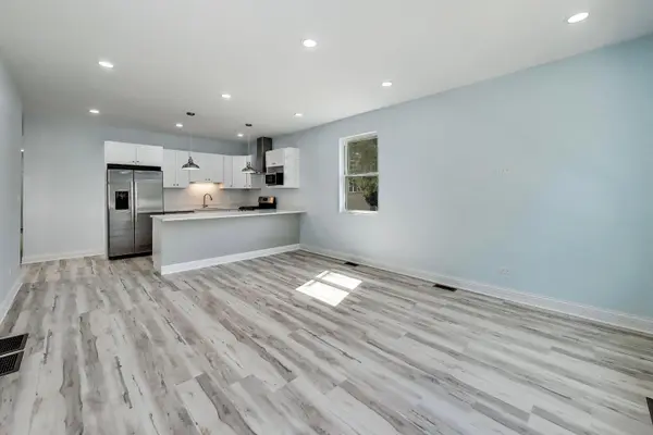 703 N Homan AVE #1, Chicago, IL 60624