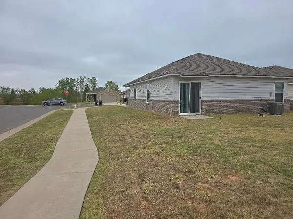 10344 NW 19th ST, Oklahoma City, OK 73127