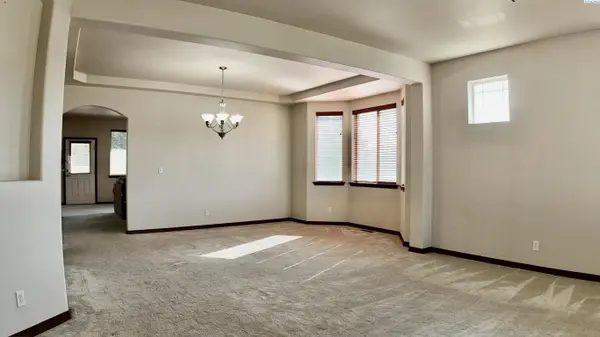 3403 S Volland, Kennewick, WA 99336