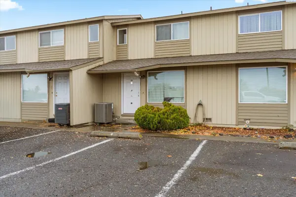 2313 W Sylvester St #C8, Pasco, WA 99301