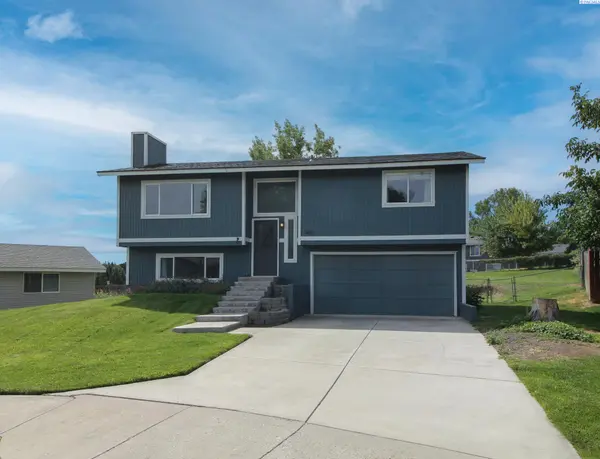 4611 Mallard Court, West Richland, WA 99353