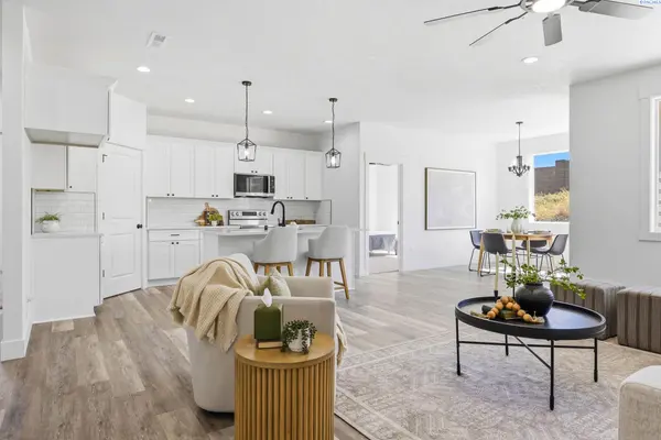 2928 Meadowlark Ave, Richland, WA 99352