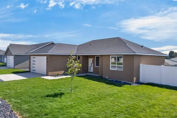 100 Olivera Street, Grandview, WA 98930