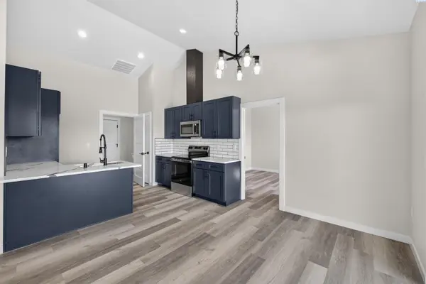 104 Olivera Street, Grandview, WA 98930