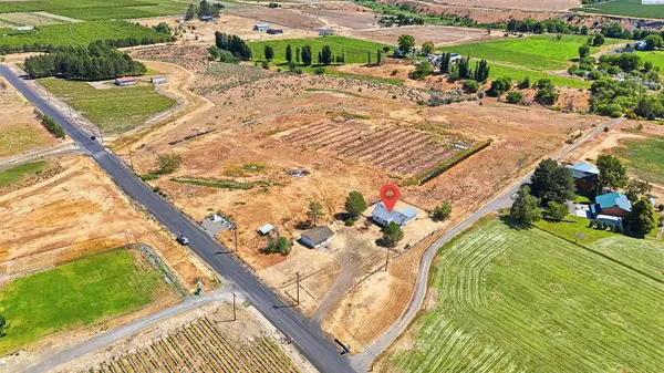 57231 N Thomas Road, Benton City, WA 99320
