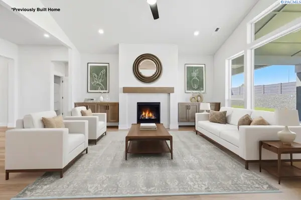 3275 Emory Ave, Richland, WA 99354