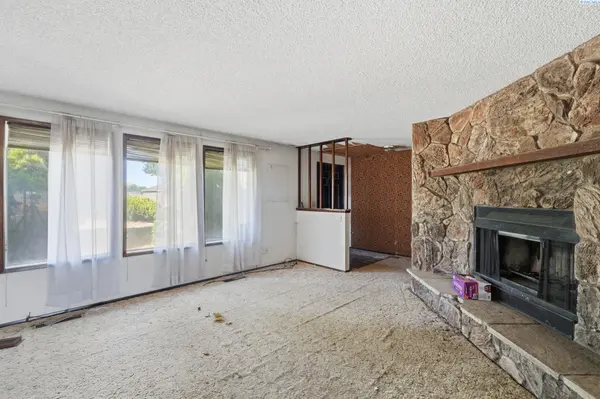 231 Mata Road, Kennewick, WA 99338