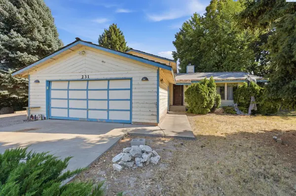 231 Mata Road, Kennewick, WA 99338