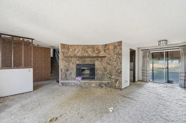 231 Mata Road, Kennewick, WA 99338