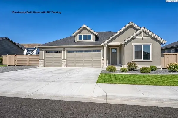 3274 Emory Ave, Richland, WA 99354