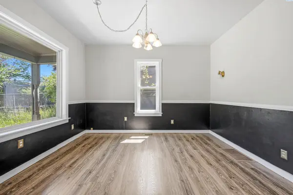213 N West St, Colfax, WA 99111