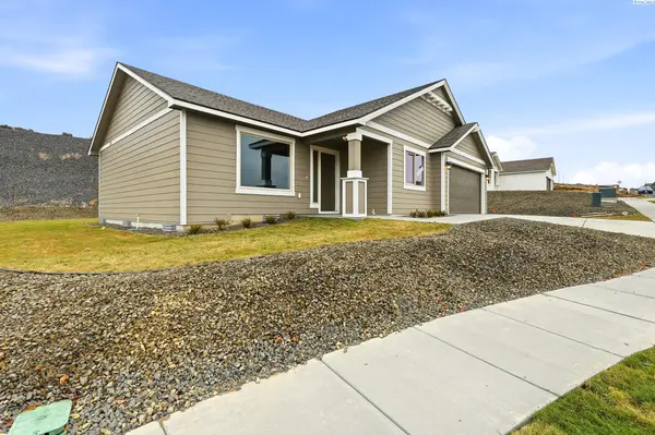 6650 W 28th Ave, Kennewick, WA 99338