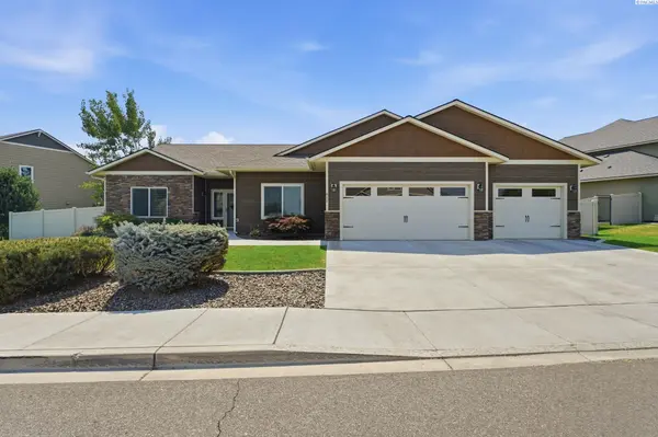 611 Hunter Street, Richland, WA 99352