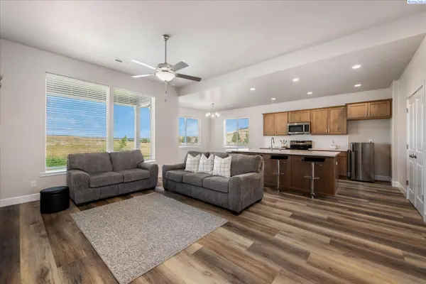2822 S Belfair pl, Kennewick, WA 99338