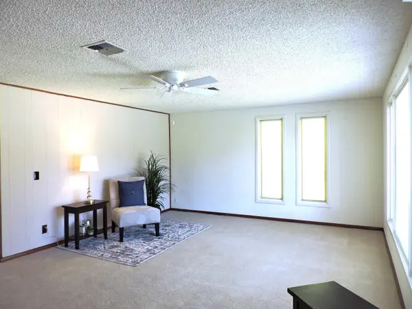 1515 Cottonwood Drive, Richland, WA 99354