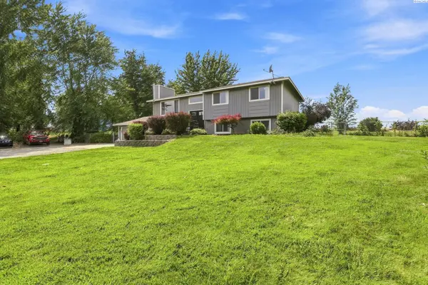 1804 S Bermuda, Kennewick, WA 99338
