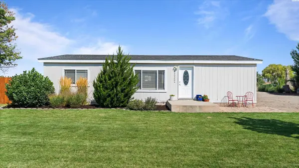 20204 E Bumgarner Drive,  Benton City,  WA 99320