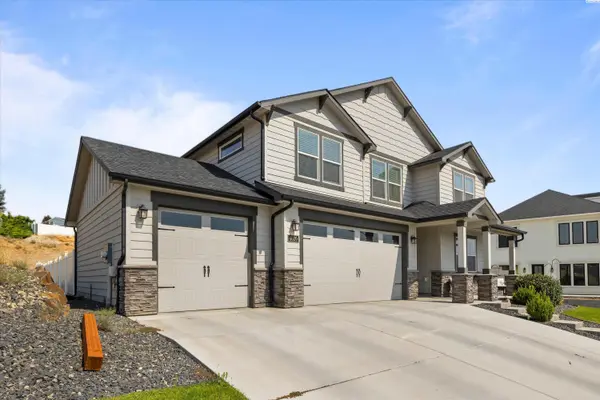 4020 Queen St, West Richland, WA 99353