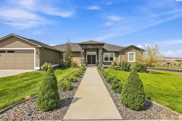 72305 E Reata Rd, Kennewick, WA 99338