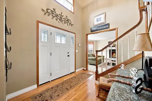 2927 S Ledbetter Pl, Kennewick, WA 99337