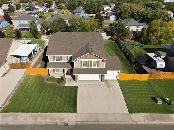 3070 Hickory Ave., West Richland, WA 99353