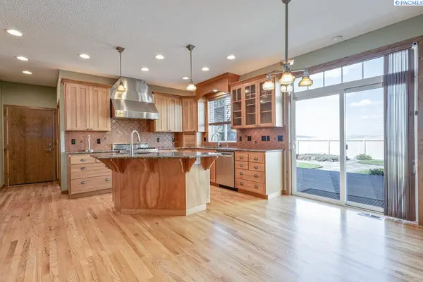 1720 NW Nicole Ct., Pullman, WA 99163