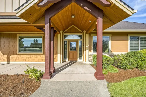 1875 SW Barclay Ridge Drive, Pullman, WA 99163