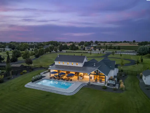 175407 Rivers Edge Drive, Prosser, WA 99350