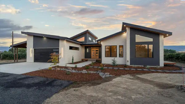 1036 Lower County Line Rd, Prosser, WA 99350