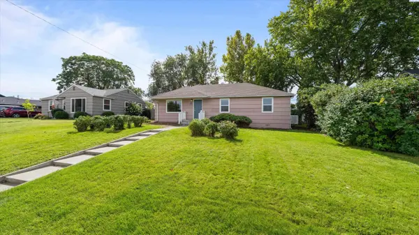 1821 Benson Ave, Prosser, WA 99350