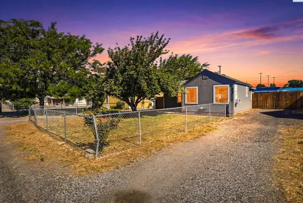 908 Chris  Ave, Benton City, WA 99320