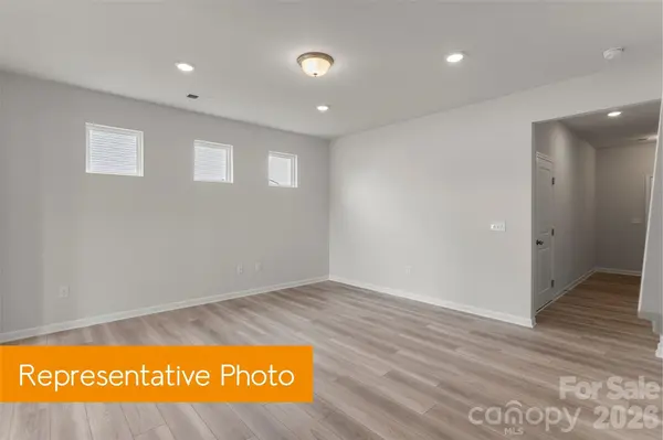 6424 Paw Creek RD, Charlotte, NC 28214