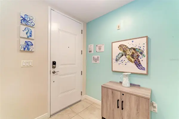 391 ARUBA CIR #101, Bradenton, FL 34209