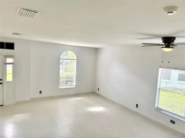 1945 MARSH HAWK DR., Orlando, FL 32837