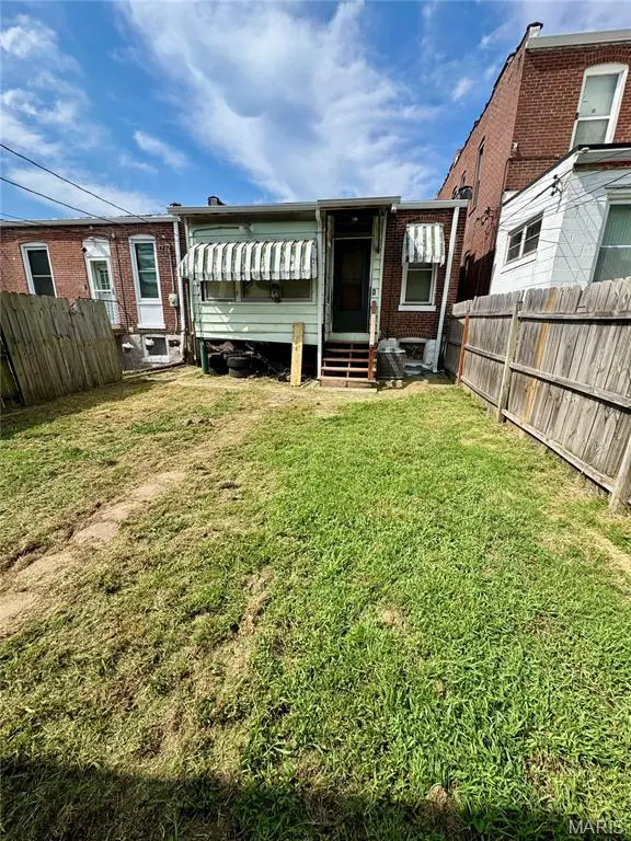 3514 Michigan AVE, St Louis, MO 63118