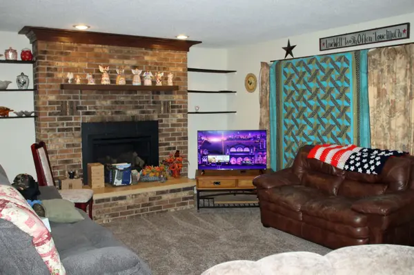 509 E Mark ST, Shell Rock, IA 50670