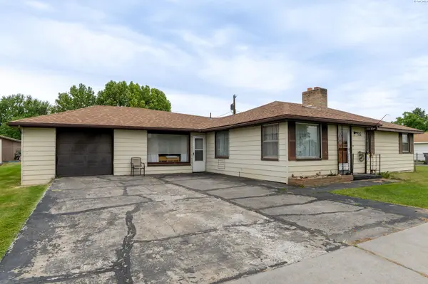722 S Union St,  Kennewick,  WA 99336