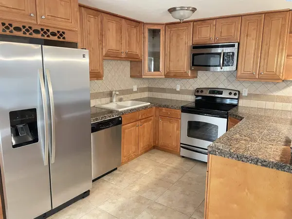526 S 40th Ave (A203) #A203, West Richland, WA 99353