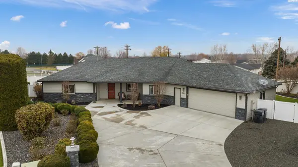 5302 Kenra Loop,  West Richland,  WA 99353