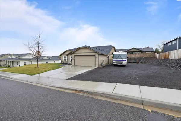 3708 Lantana Dr,  Pasco,  WA 99301