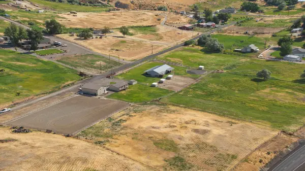 35803 W Rayhill Rd, Benton City, WA 99320