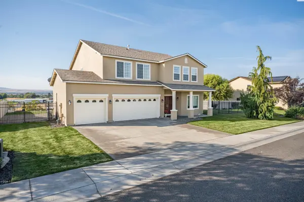 5808 Pimlico Dr, Pasco, WA 99301