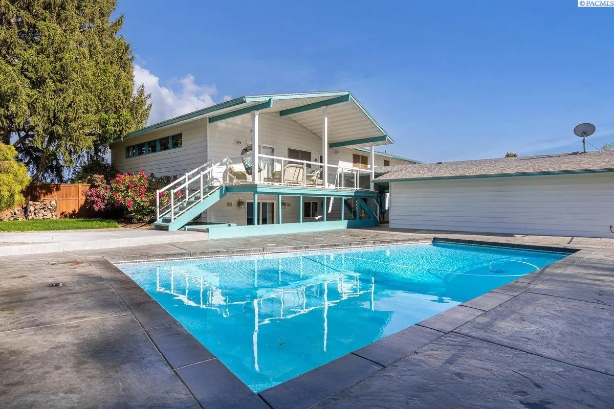 2327 Harris Ave, Richland, WA 99354
