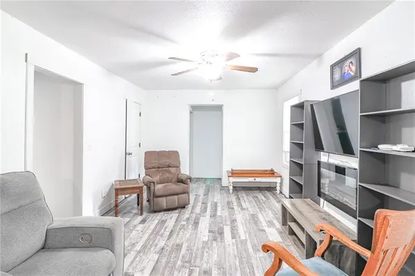 214 E 1st ST, Appleton City, MO 64724